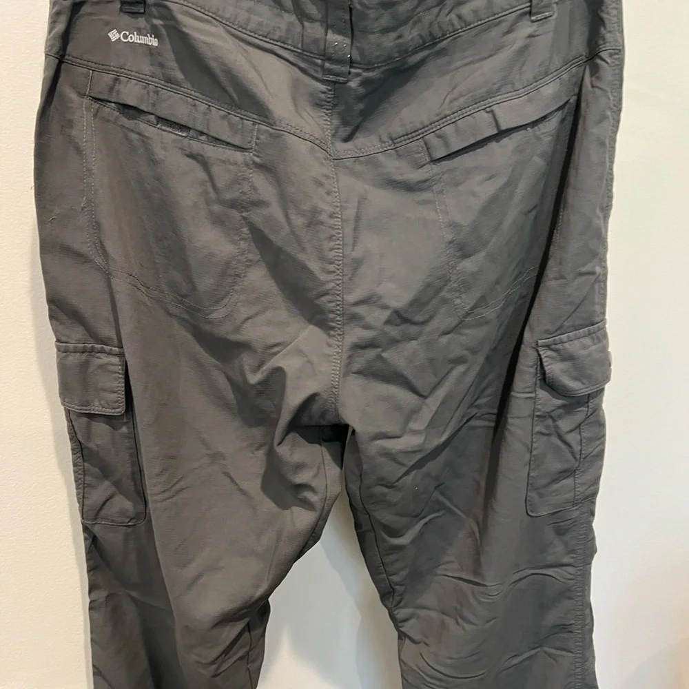 Women’s Columbia Omni-Wick Advanced Repellent Gray Cargo Activewear Pants - Picture 6 of 13